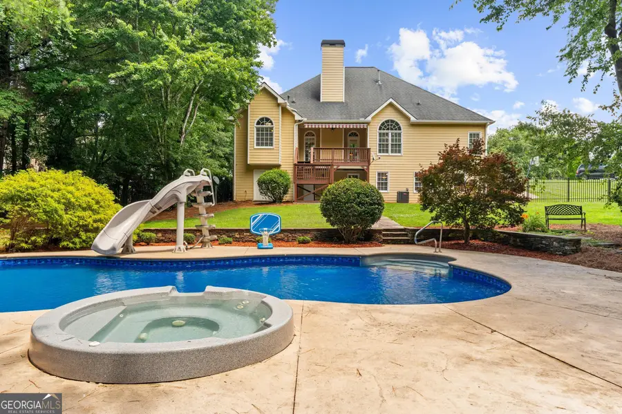 641 Richmond Place, Loganville, GA 30052 - #3