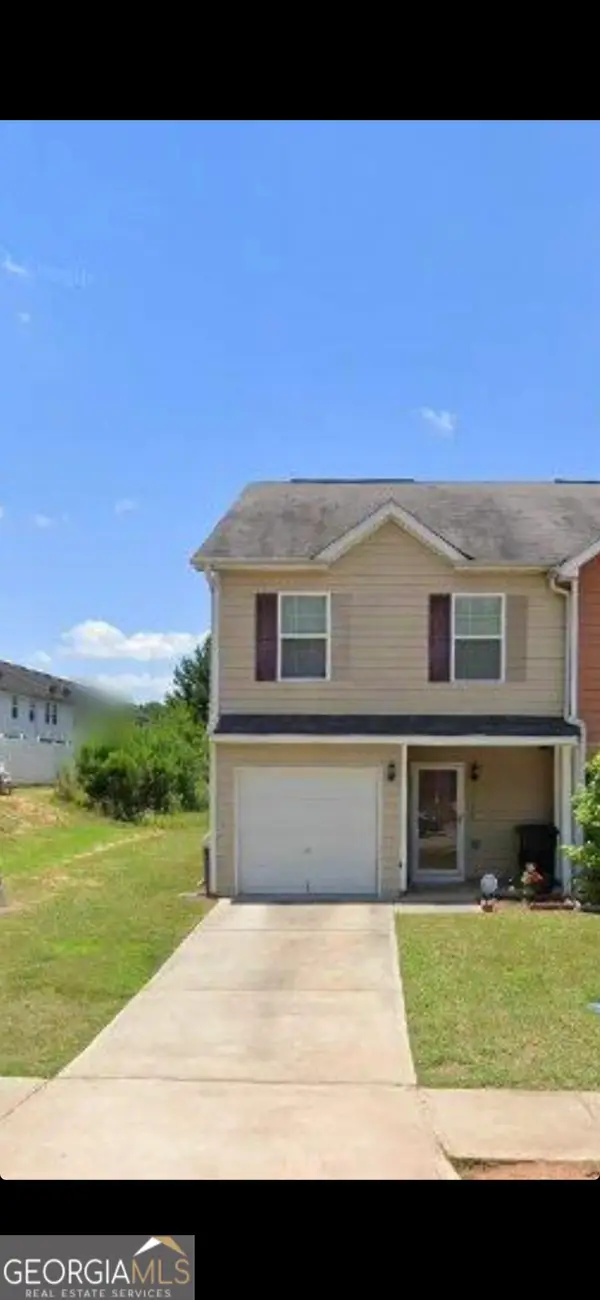 1727 Old Dogwood, Jonesboro, GA 30238