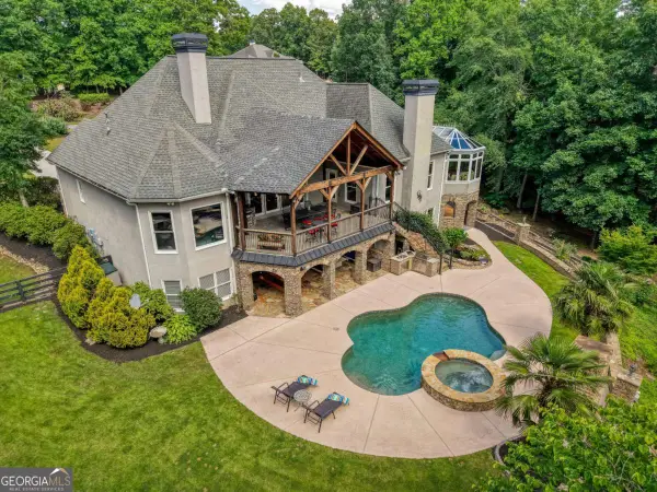 8320 Glen Lake Drive, Cumming, GA 30028