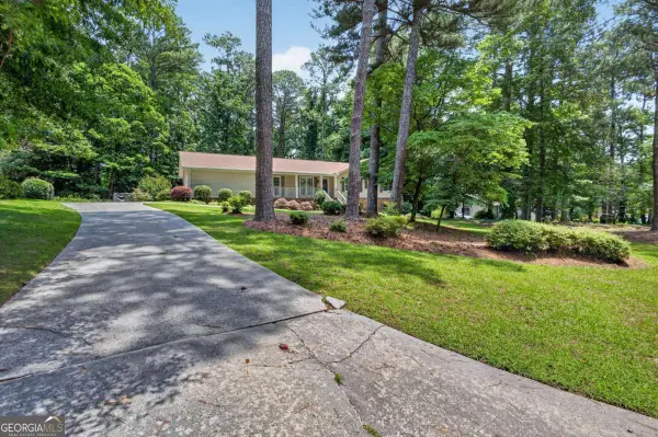 2868 Hickory Lane, Snellville, GA 30078