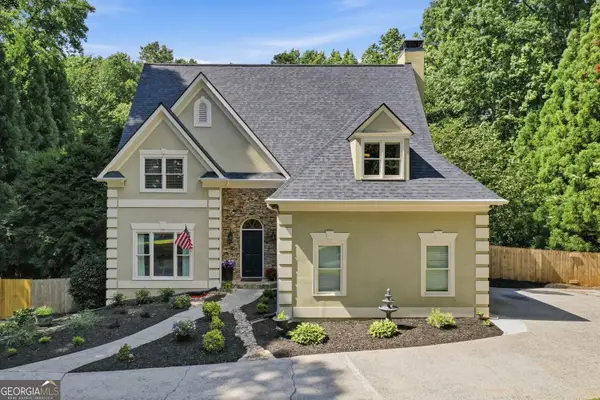 440 Oakleaf Trail, Suwanee, GA 30024