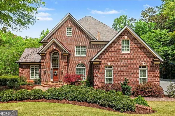 1645 Misty Oaks Drive, Atlanta, GA 30350