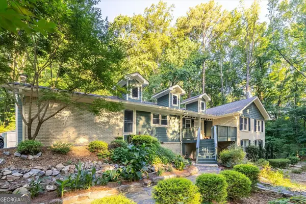 2210 Rosser Place, Smoke Rise, GA 30087