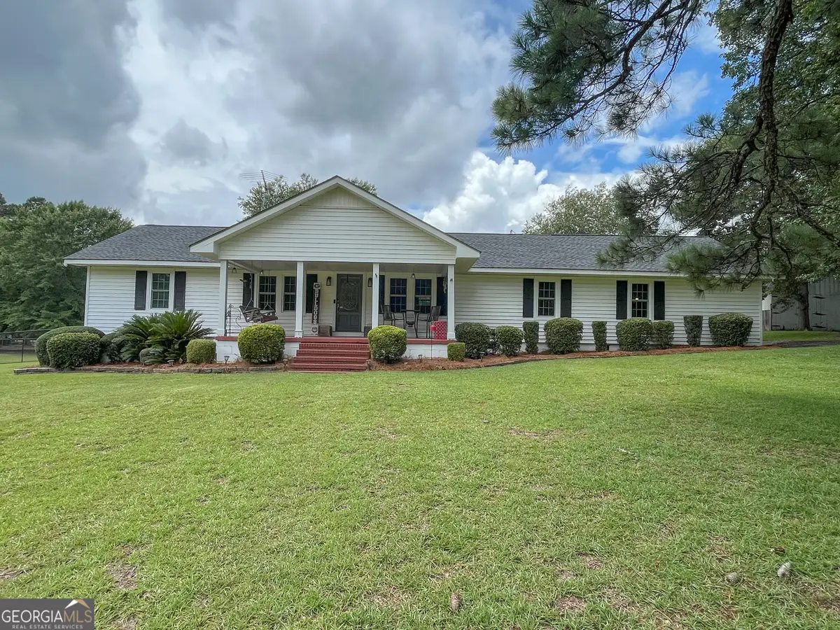 431 Strickland Road, Dublin, GA 31021 - #1