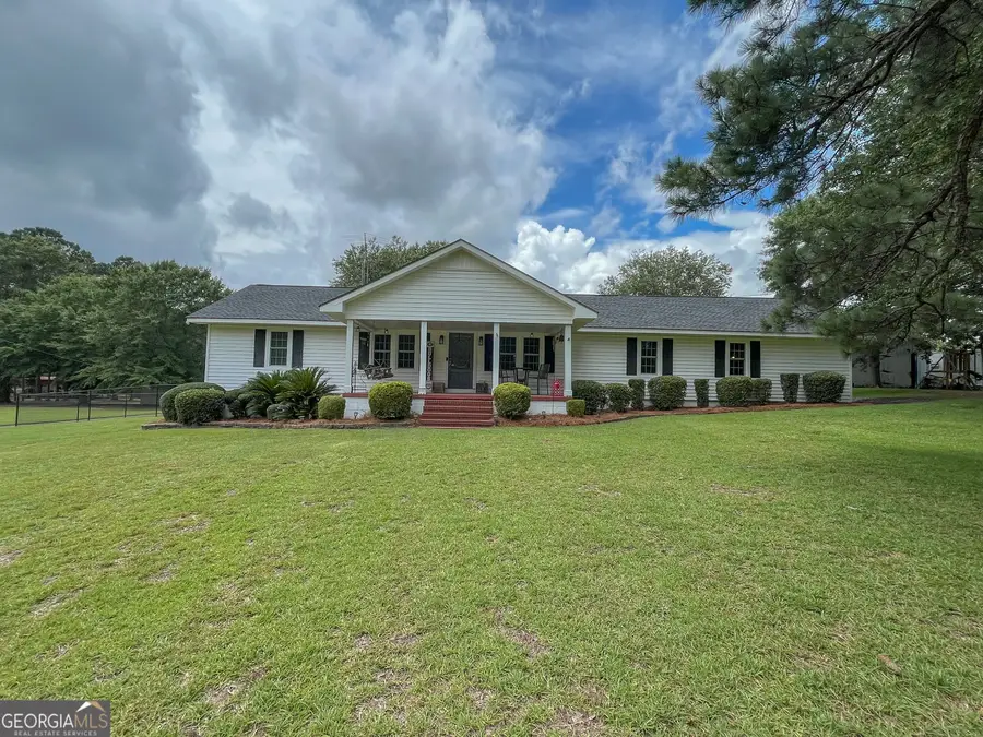 431 Strickland Road, Dublin, GA 31021 - #2