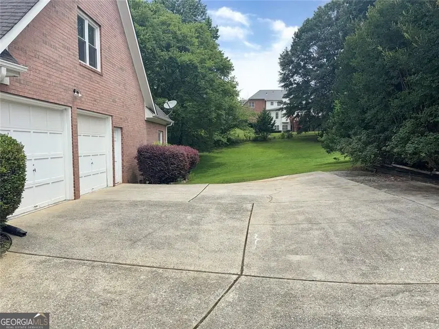 5875 N Canaan Glen Court, Atlanta, GA 30331 - #3