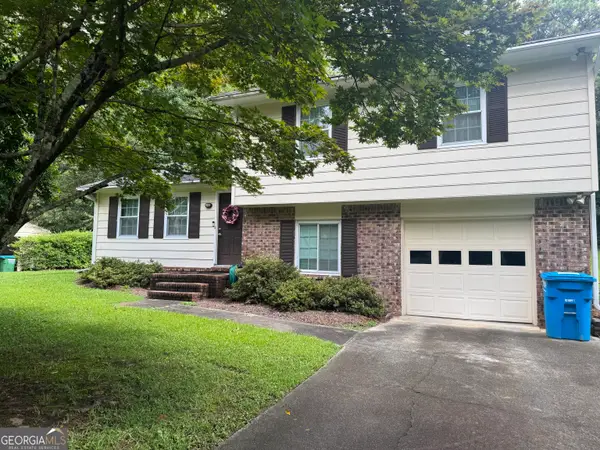 2777 Spanish Oak Drive, Lilburn, GA 30047