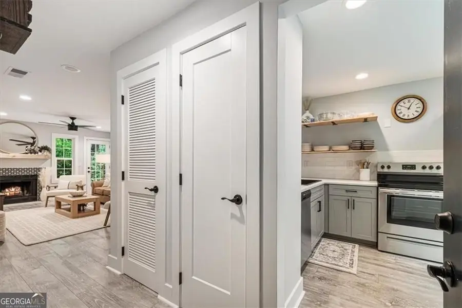 302 Teal Court #302, Roswell, GA 30076 - #2
