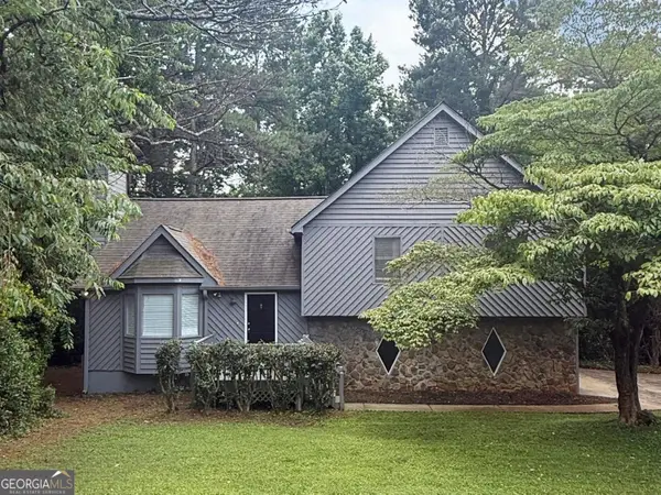 105 Arbour Run, Suwanee, GA 30024