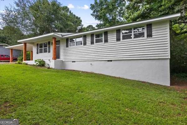 4121 Partridge Dr, Douglasville, GA 30135