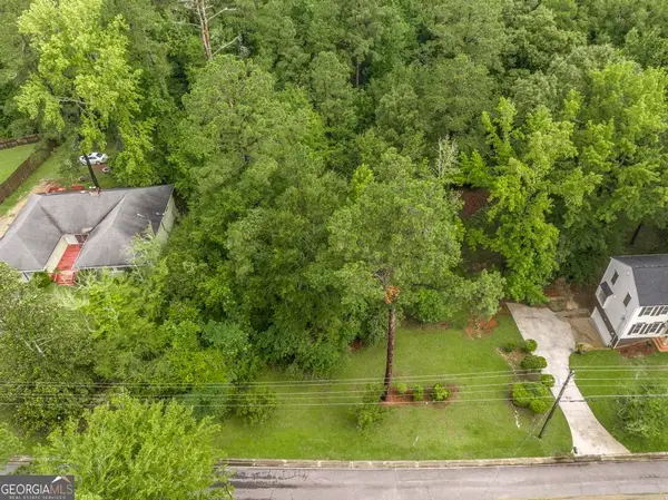 1926 &1934 Wood Valley Road, Macon, GA 31211