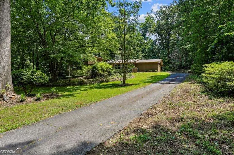 2032 Gunstock Drive, Tucker, GA 30087 - #2