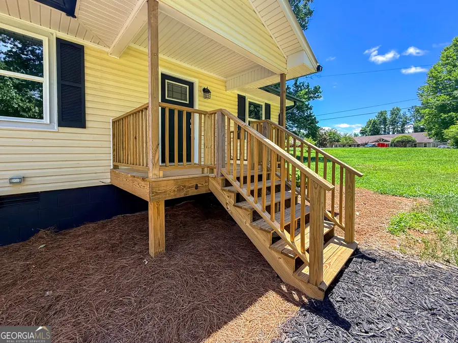 16 Veras Drive, Cleveland, GA 30528 - #2