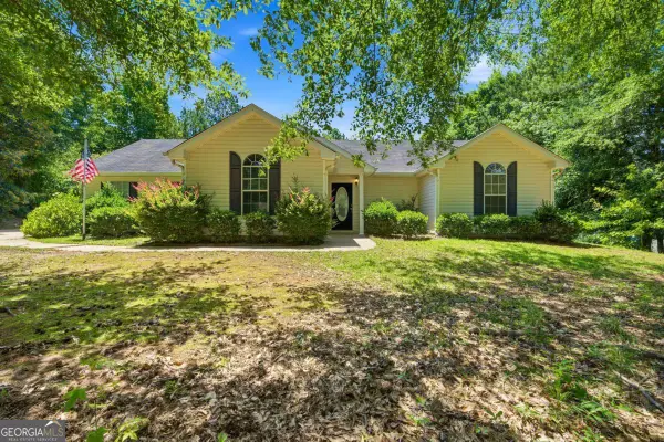 85 Five Oaks Drive, Covington, GA 30014