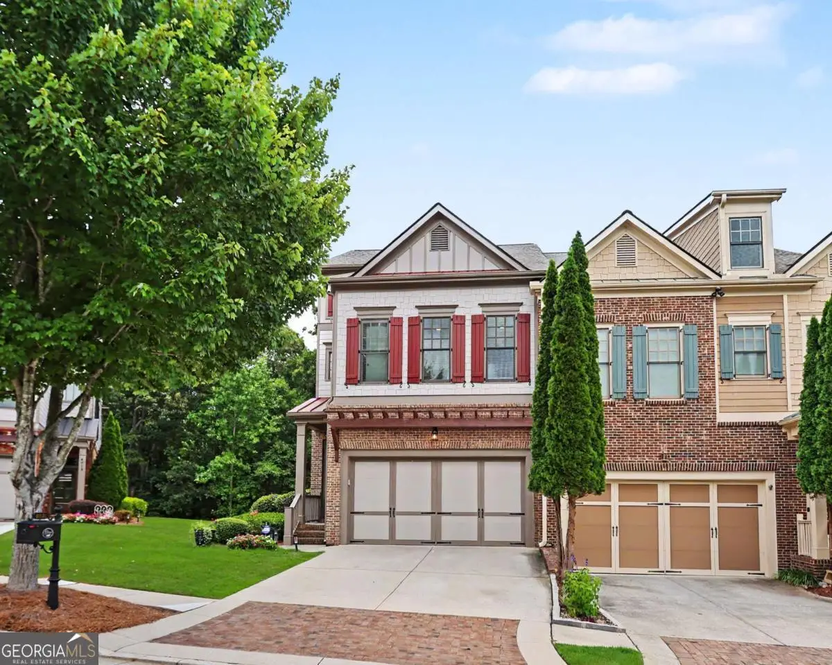 6921 Fellowship Lane, Flowery Branch, GA 30542 - #1