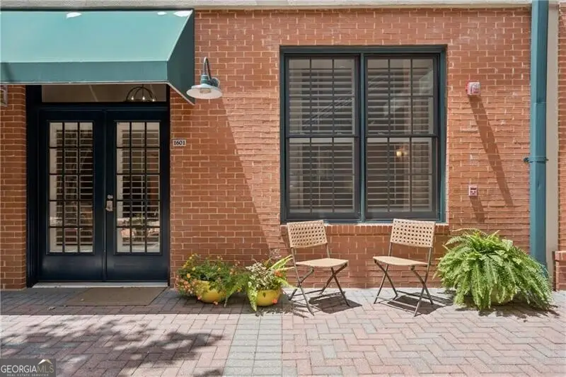 1601 Liberty Lane, Roswell, GA 30075 - #1