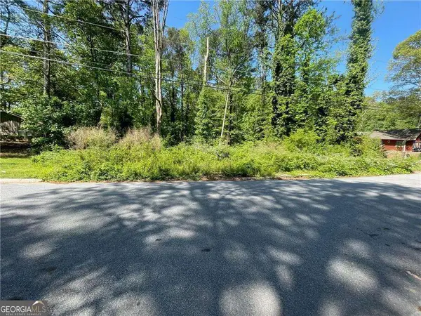 1267 Raintree Drive, Snellville, GA 30078
