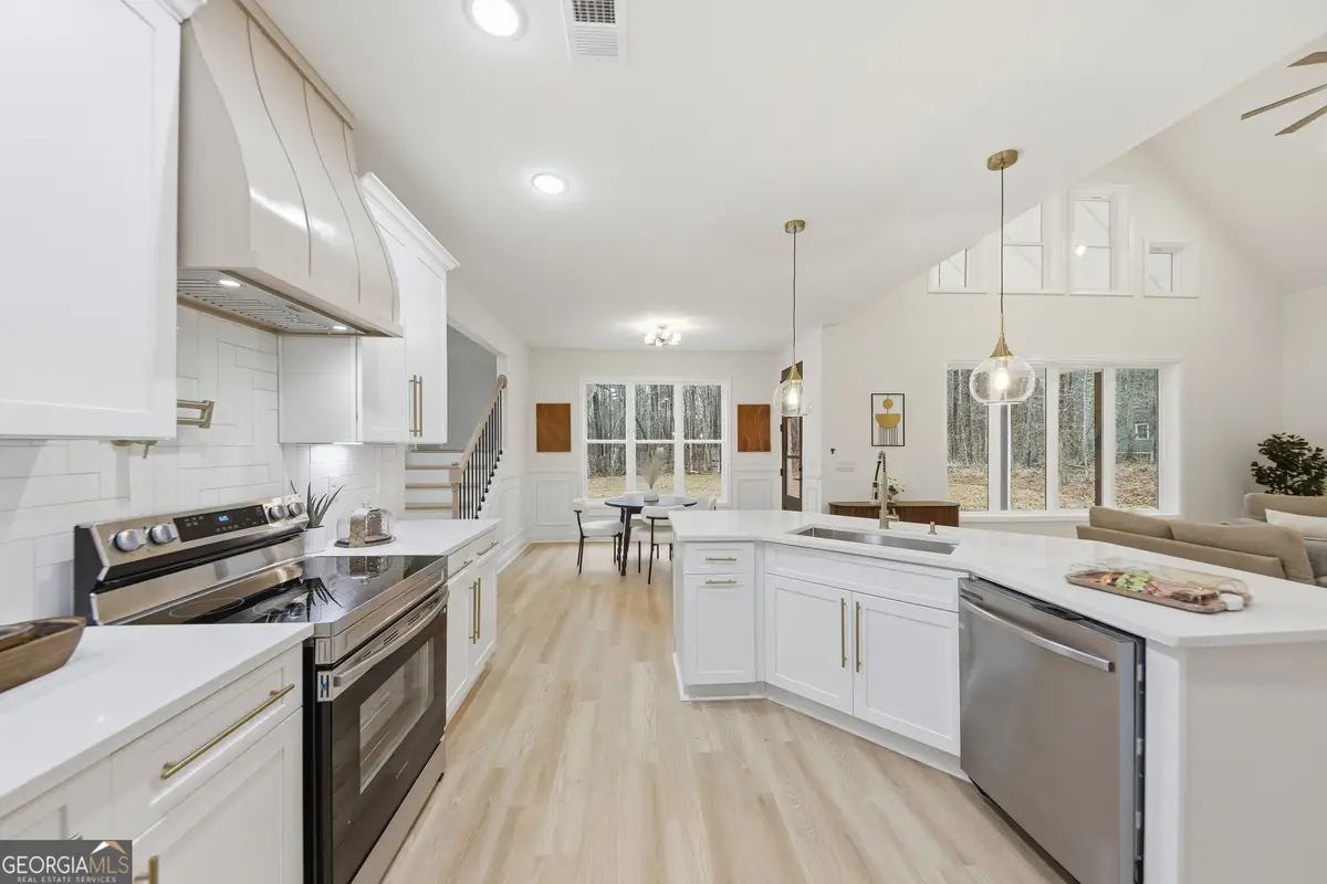 370 Harbour Shores Drive, Jackson, GA 30233 - #1