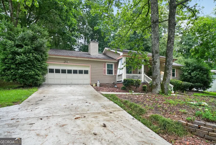 8198 Rockbridge Road, Lithonia, GA 30058 - #2