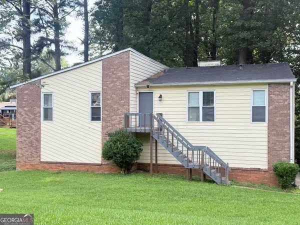976 Bernice Court, Lawrenceville, GA 30045