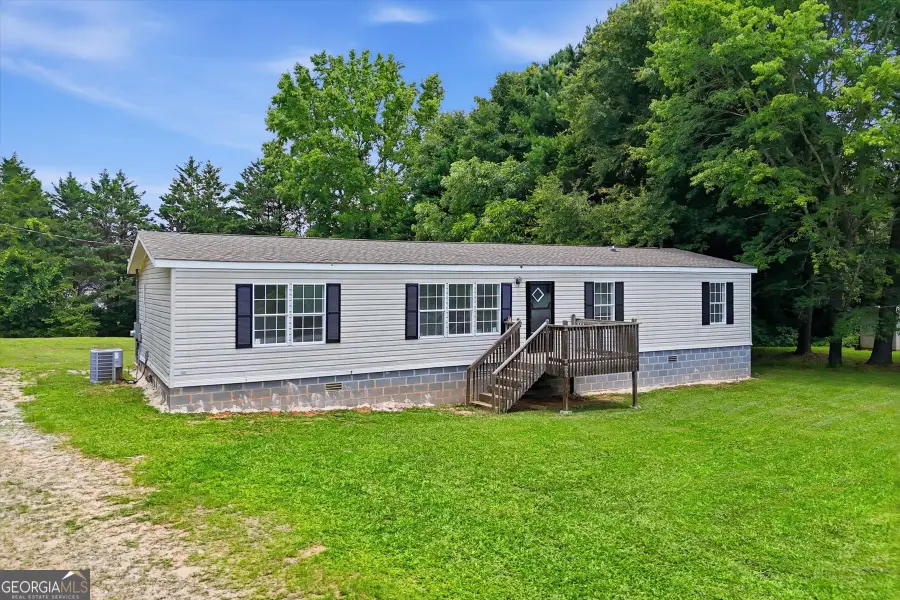 328 Pine Street, Danielsville, GA 30633 - #3