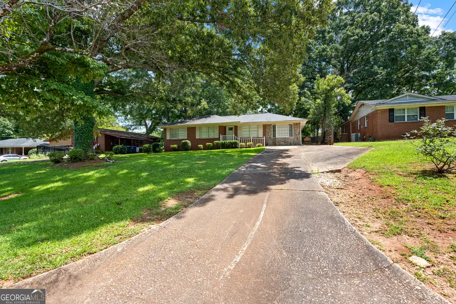 1732 E Mercer Drive, Griffin, GA 30223 - #2