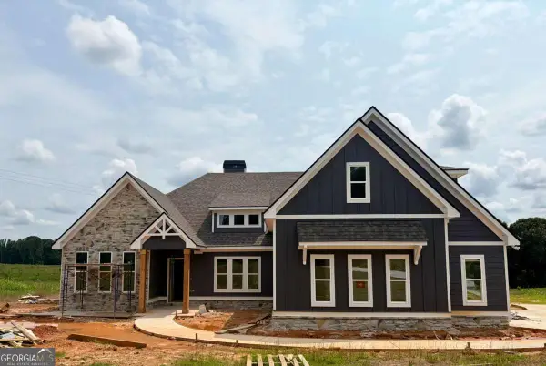 1040 Roopville Veal Road, Roopville, GA 30170