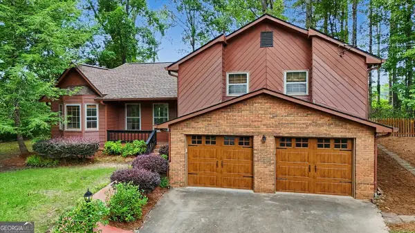 382 Indian Lake Court, Hiram, GA 30141