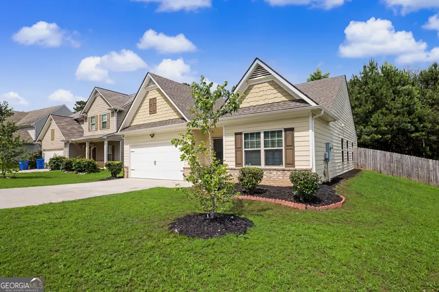 6526 Saint Mark Way, Fairburn, GA 30213 - #2