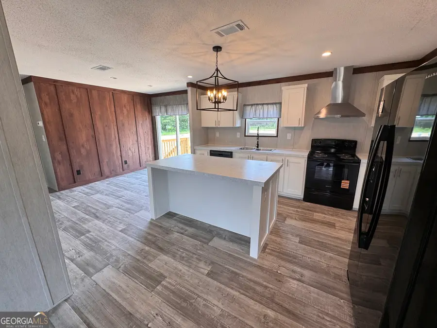 558 Mosley Bridge Road, Claxton, GA 30417 - #3