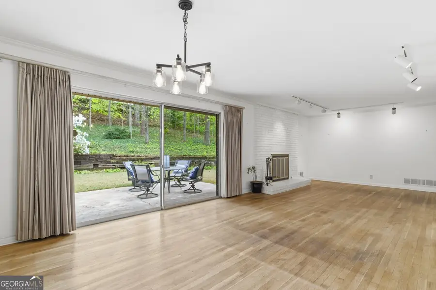 955 Vistavia Circle, Decatur, GA 30033 - #2