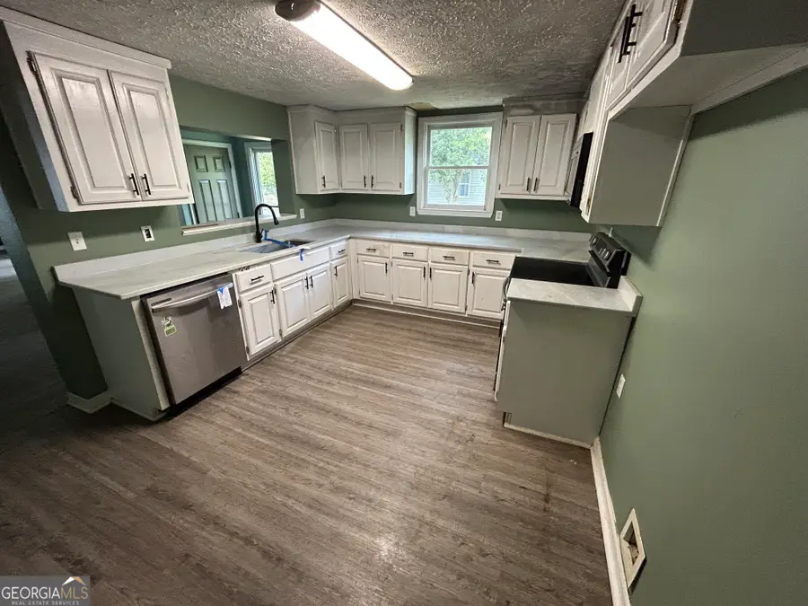 235 Peachtree Street, Cedartown, GA 30125 - #2