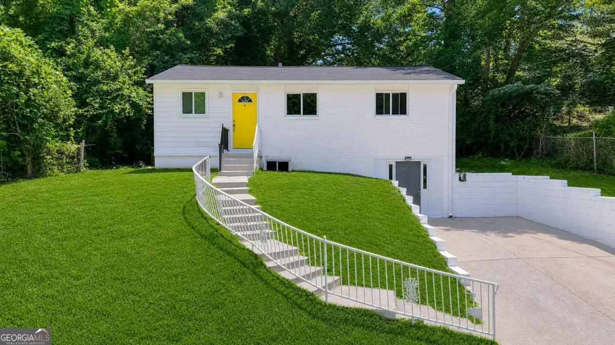 477 Fairlane Circle Nw, Atlanta, GA 30331 - #1