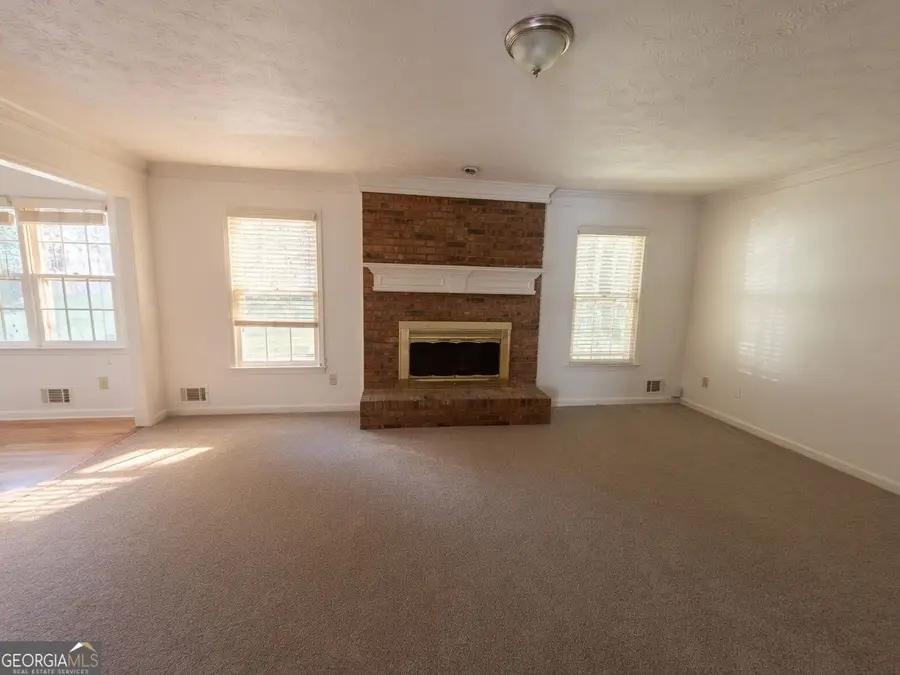 4200 Weston Drive Sw, Lilburn, GA 30047 - #3