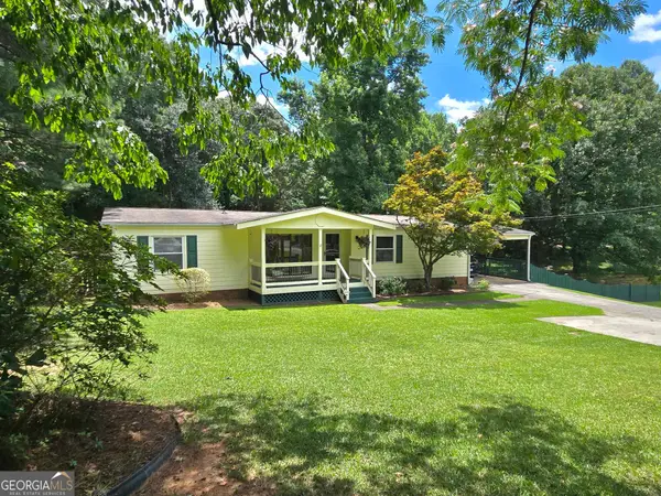 2950 Broadnax Drive, Loganville, GA 30052