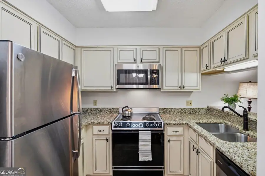 1800 Clairmont Lake #A116, Decatur, GA 30033 - #2