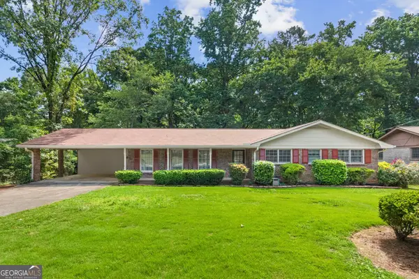 708 Rollingwood Drive, Stone Mountain, GA 30087