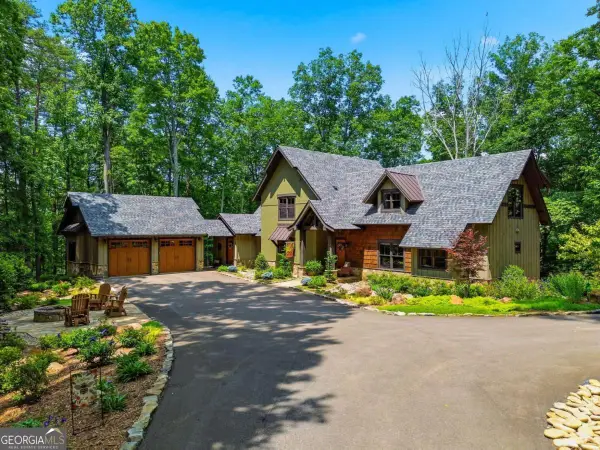 427 Greystone Trace, Ellijay, GA 30536