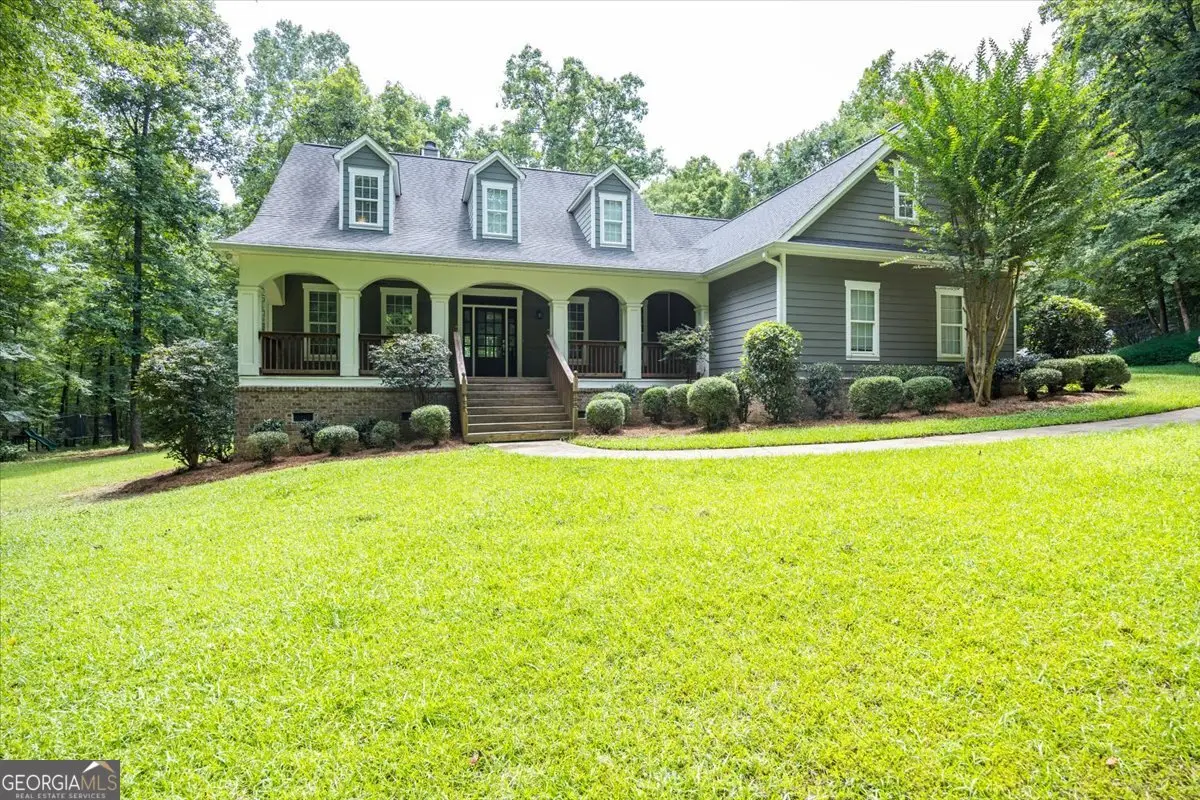 201 Manor Court, Forsyth, GA 31029 - #1