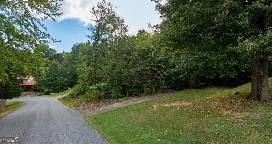 321 Hubbard Circle, Anniston, AL 36201 - #2