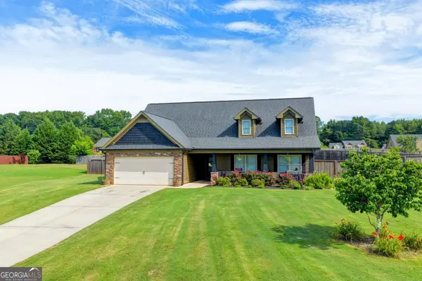 82 Lake Point Court, Jefferson, GA 30549