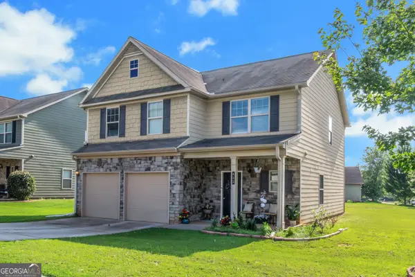 411 Bandelier Circle, Hampton, GA 30228
