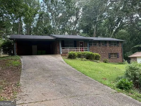 5835 S Bear Drive, Douglasville, GA 30135