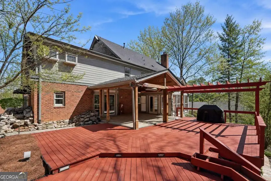 7300 Chattahoochee Bluff Drive, Atlanta, GA 30350 - #2