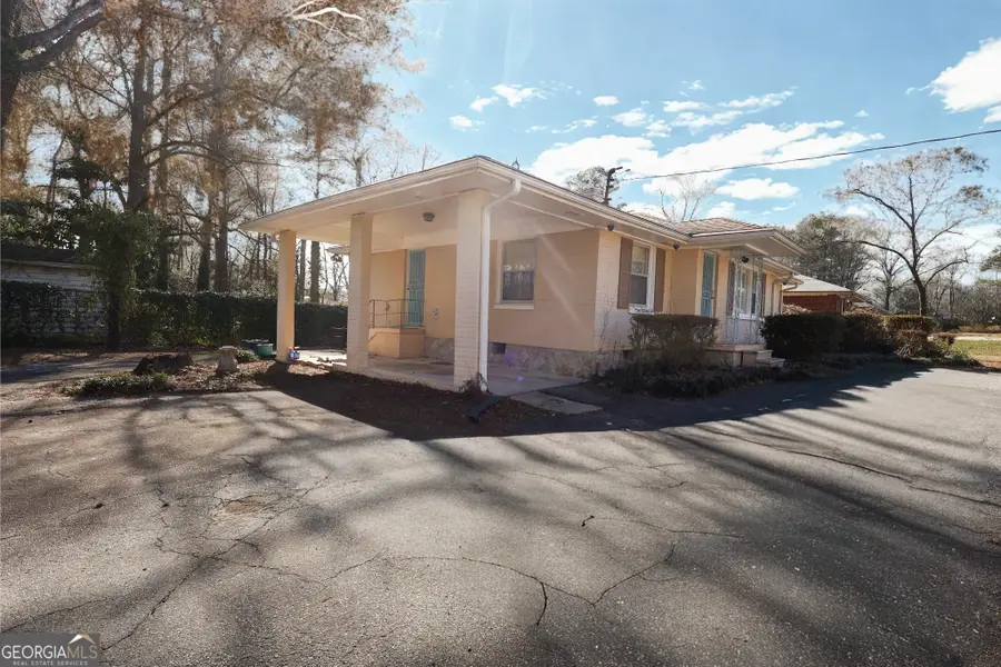1077 Helen Street, Morrow, GA 30260 - #2