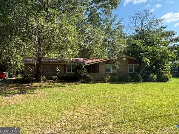 152 Crest Drive, Cochran, GA 31014