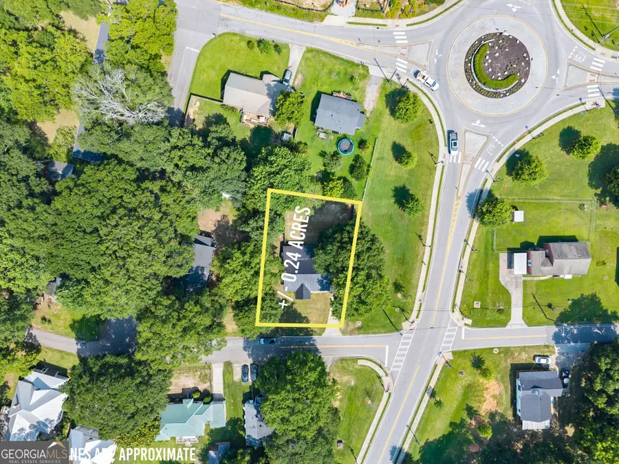 5702 Church Street, Flowery Branch, GA 30542 - #2
