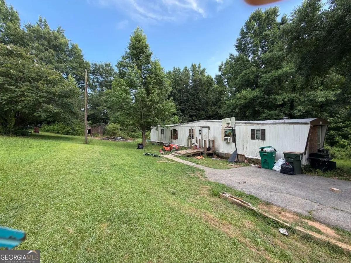 5652 Hemlock Street, Lula, GA 30554 - #1