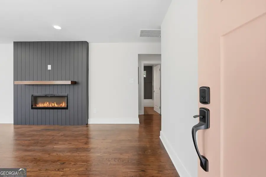 1239 Kenilworth Dr Sw, Atlanta, GA 30310 - #3