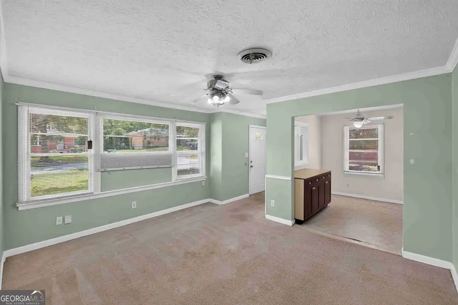 818 Sherwood Circle, Forest Park, GA 30297 - #2
